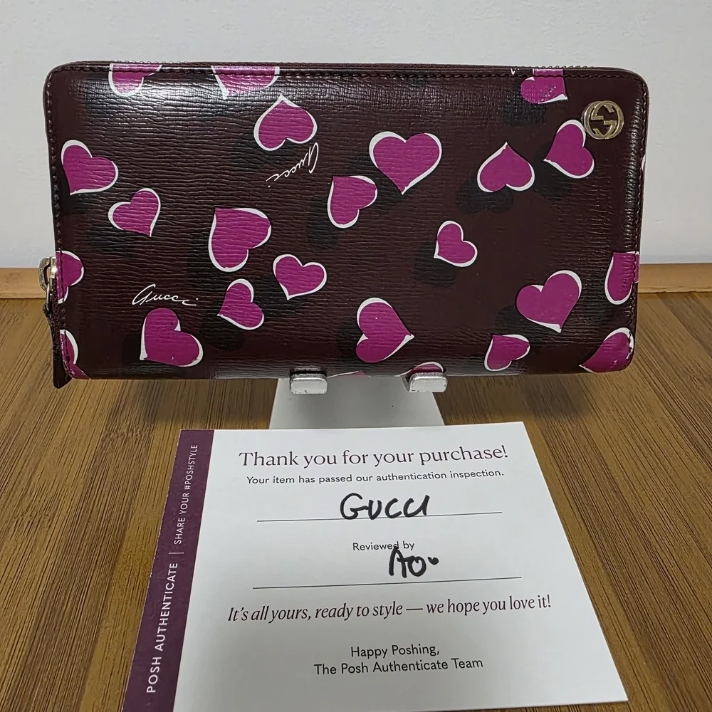Gucci Wallet | Heart Print Wallet - Purple and Pink